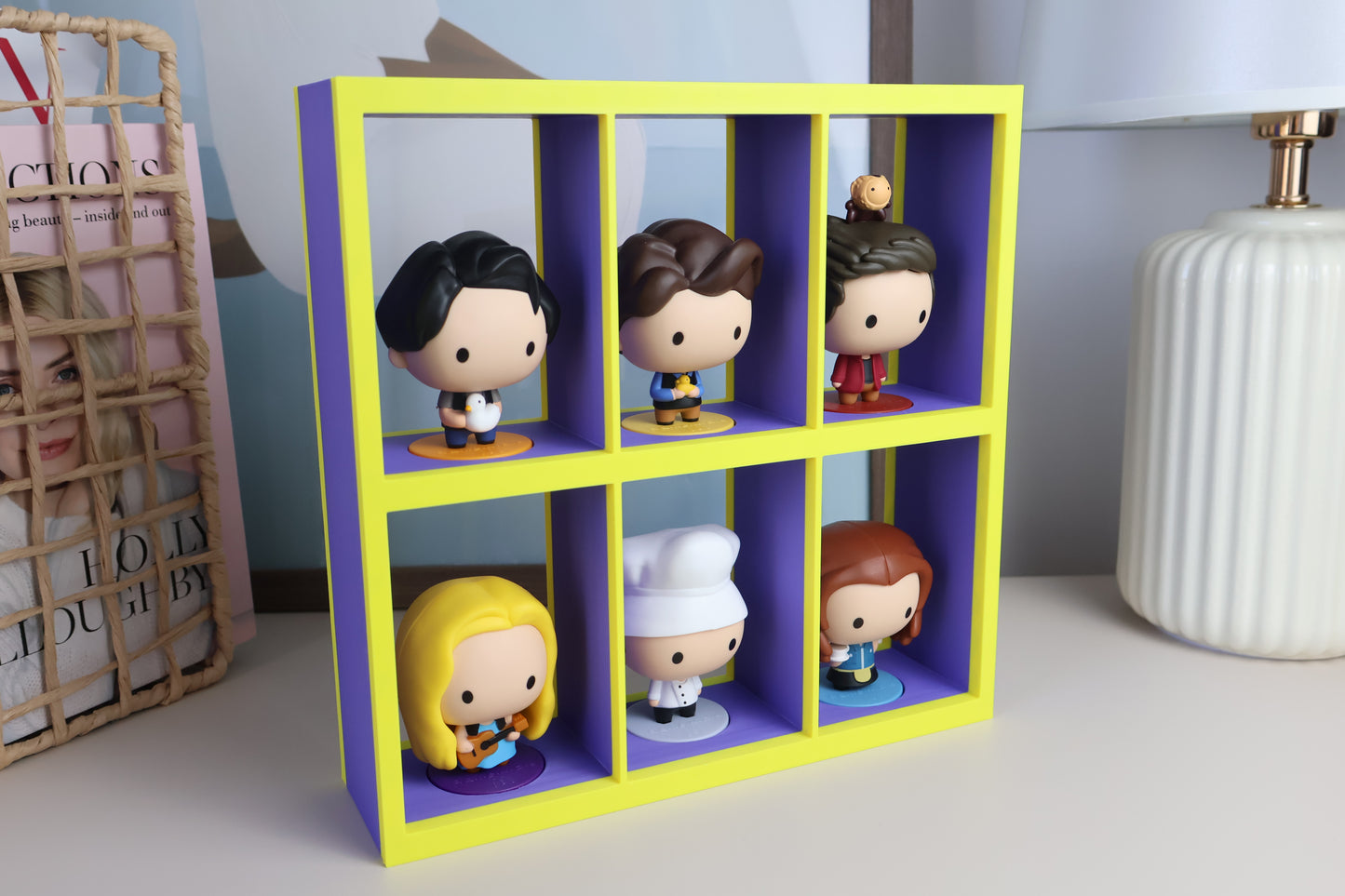 Suport display pentru figurinele McDonald’s Friends