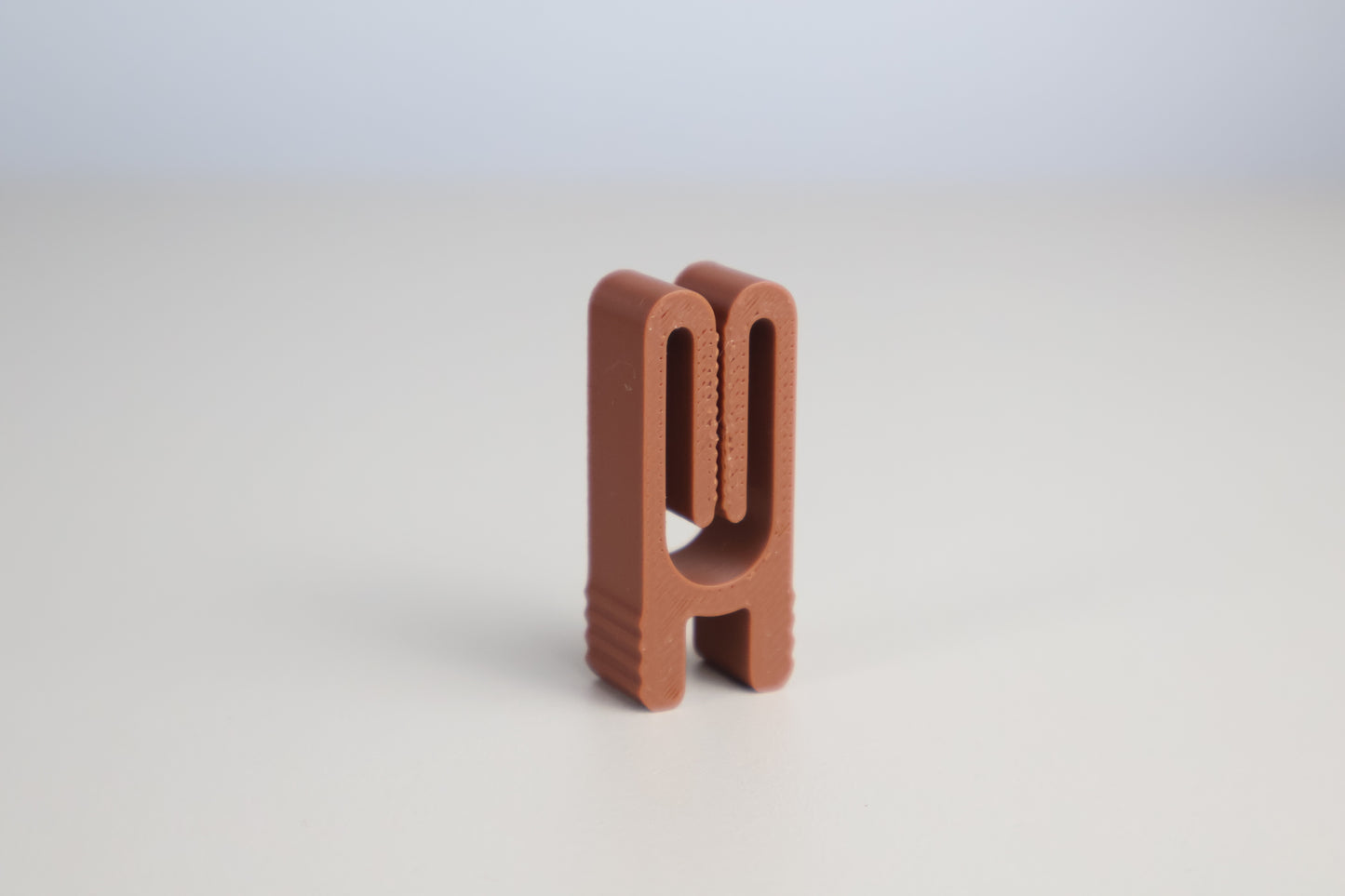 Organizator plicuri hrană pisici cu cleme de sigilare, variante multiple