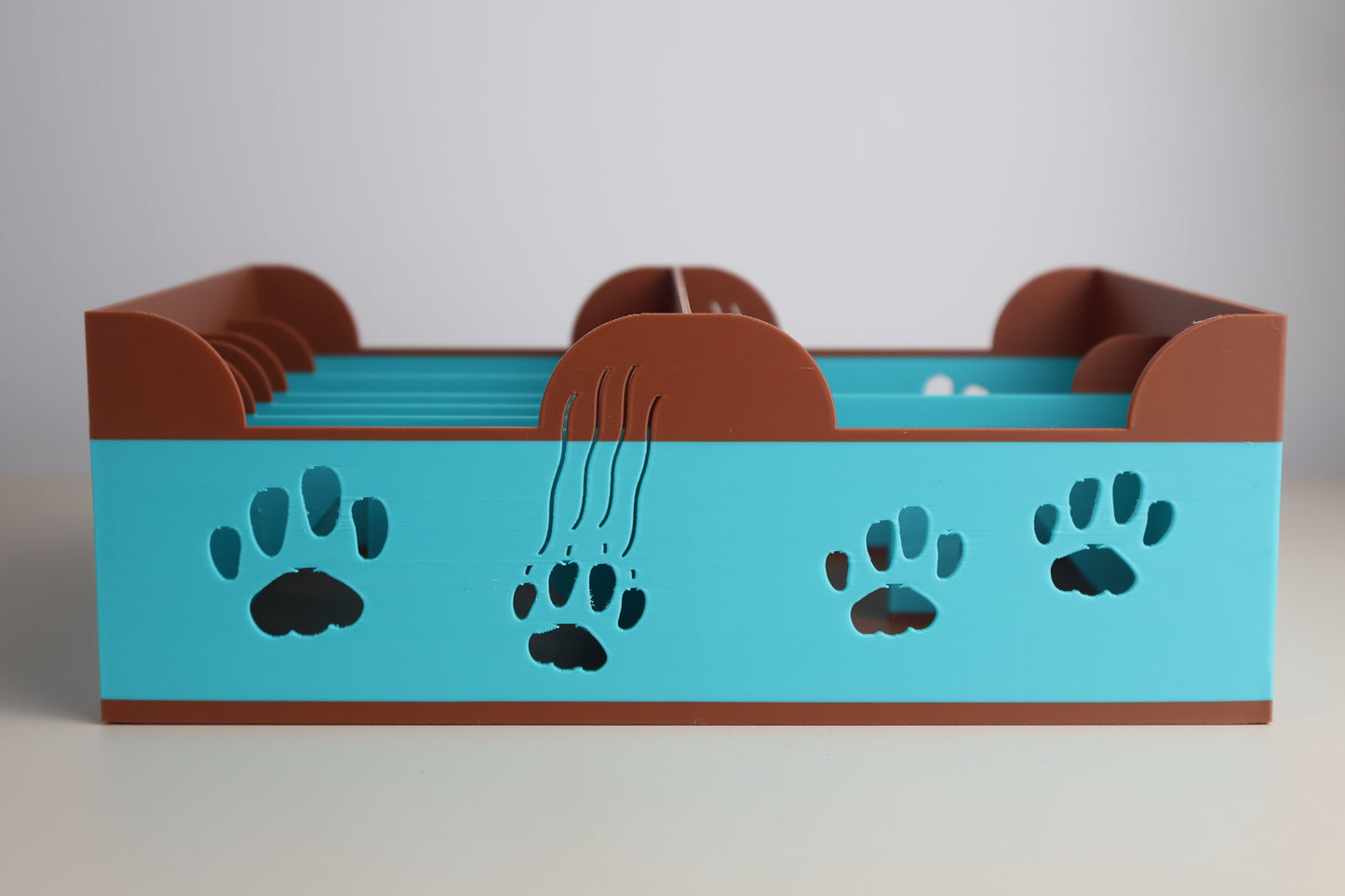 Organizator plicuri hrană pisici cu cleme de sigilare, variante multiple